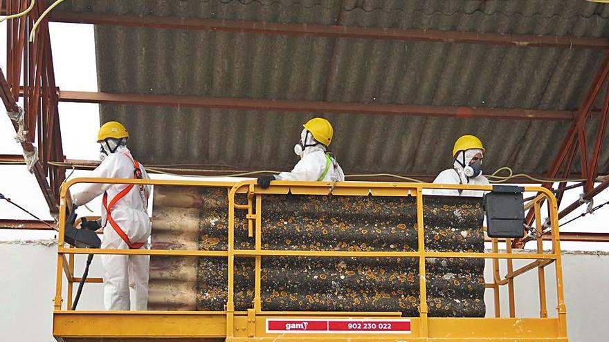 Seguridad y profesionalidad en la eliminación del amianto. | 