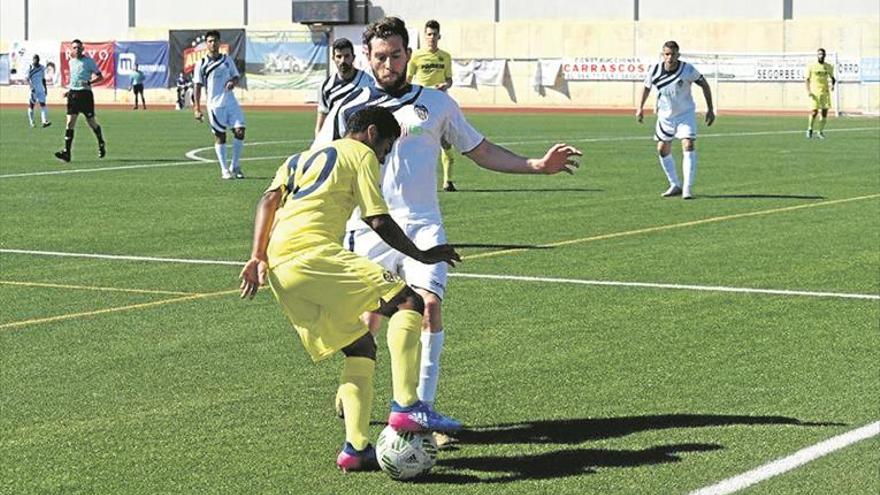 El Villarreal C sufre pero supera al Segorbe en El Sisterre de penalti