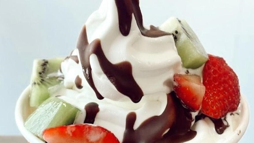 Self-Service Dining Trend Gains Momentum in Tenerife as Froyosi Expands
