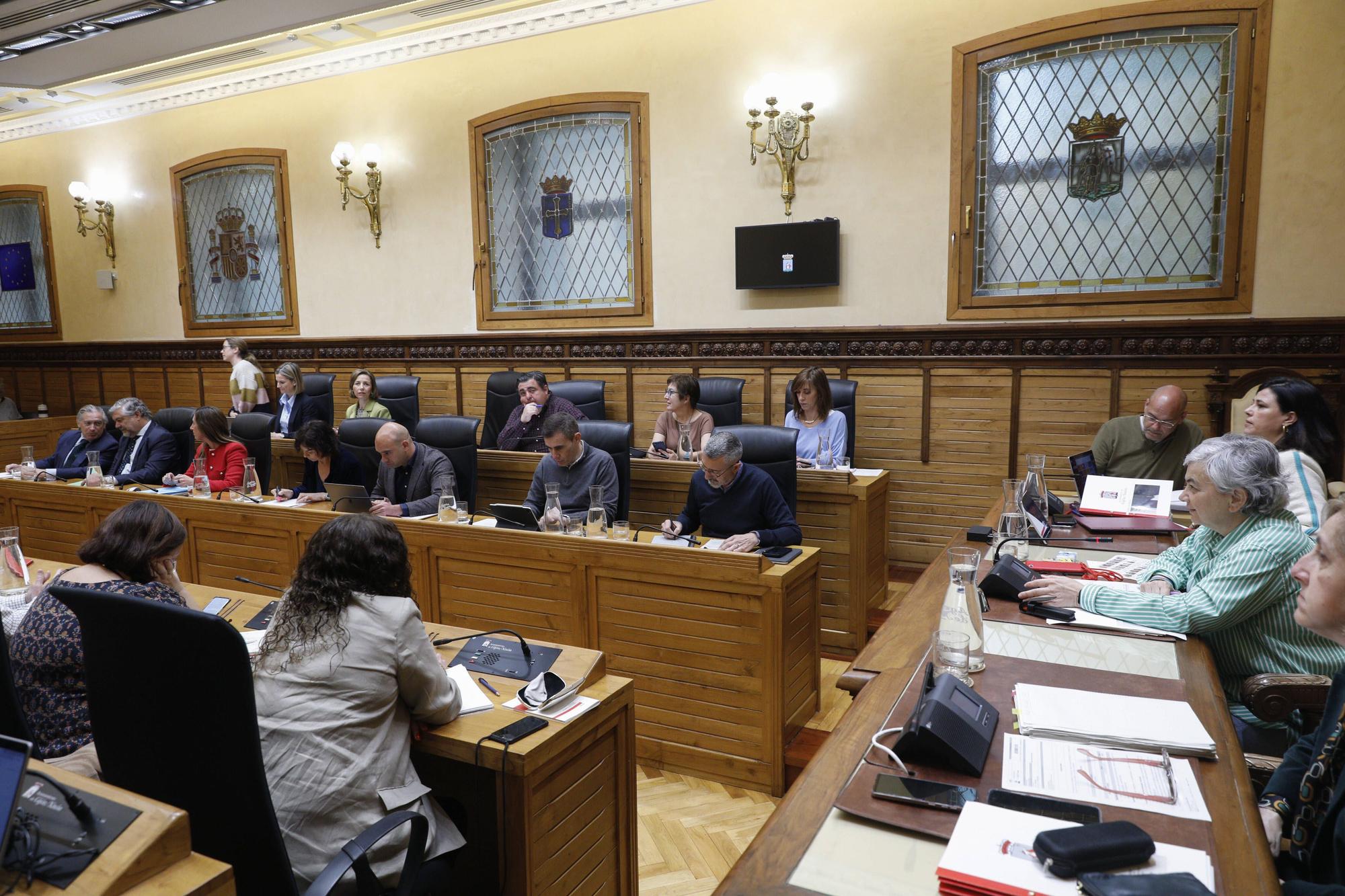 En imágenes: Último Pleno de este mandato en Gijón para aprobar el Plan de Movilidad