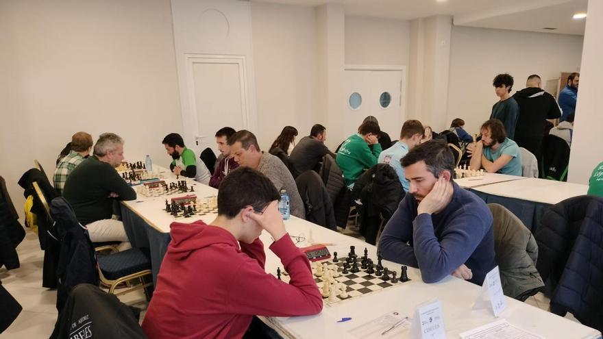 Cibeles y Magic se sitúan al frente del Campeonato de Extremadura de ajedrez