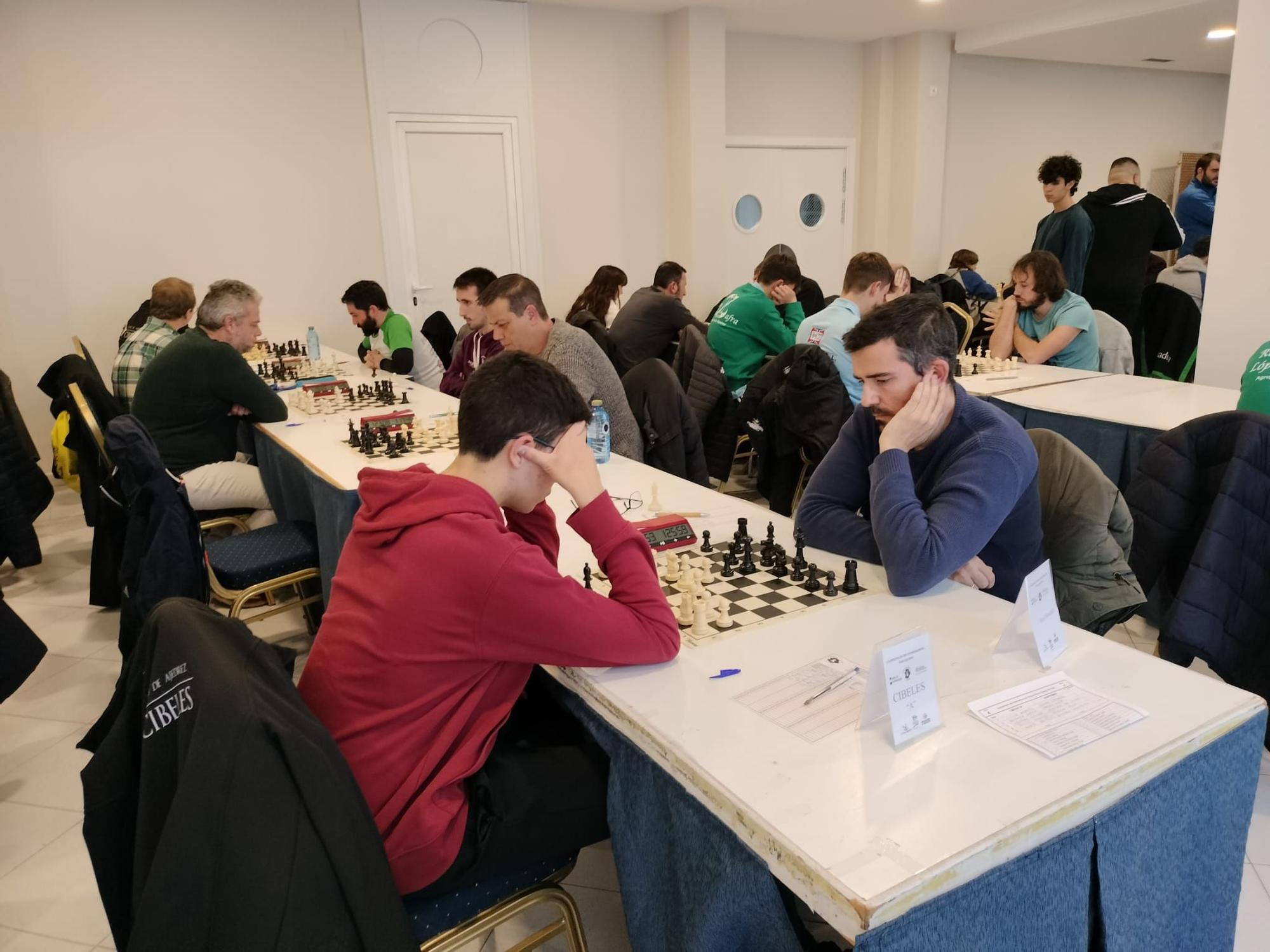 AJEDREZ | Cibeles y Magic se sitúan al frente del Campeonato de Extremadura  de ajedrez