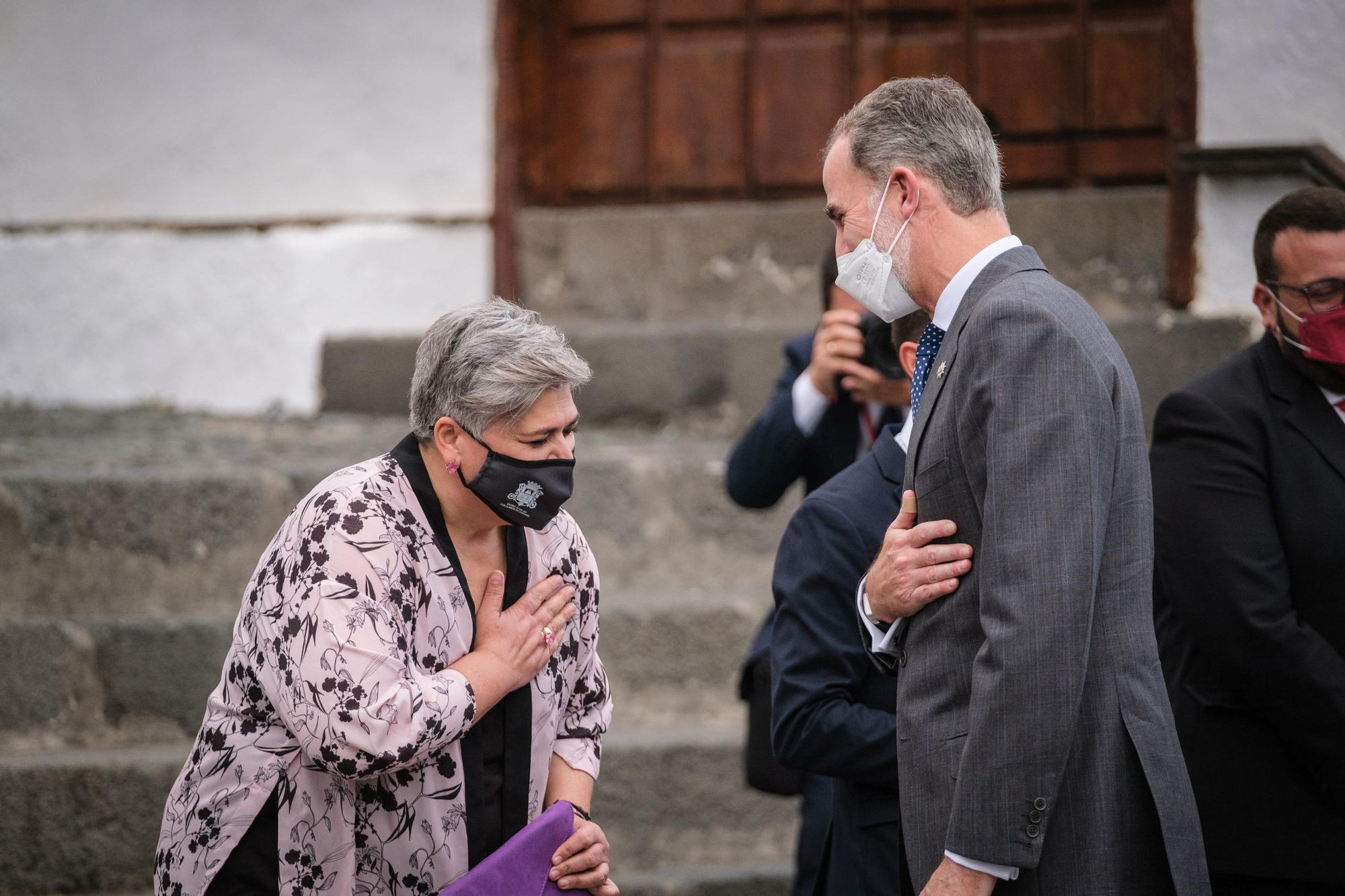 Visita del Rey y los presidentes de las comunidades a La Palma al acto de homenaje a los palmeros