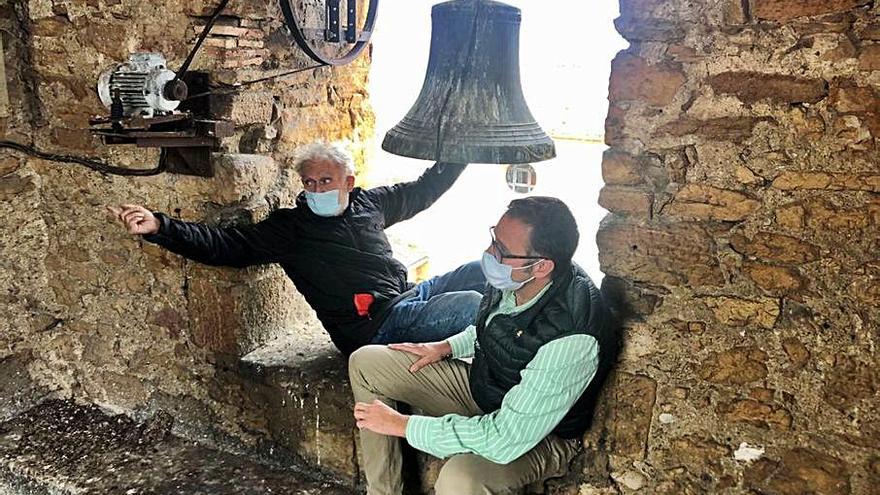 Llorenç Barber, con José Luis Costillas, en La Corte.