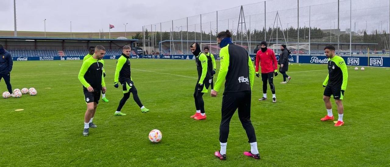 El Mallorca se ha ejercitado domingo y lunes en Tajonar, ciudad deportiva del Osasuna.