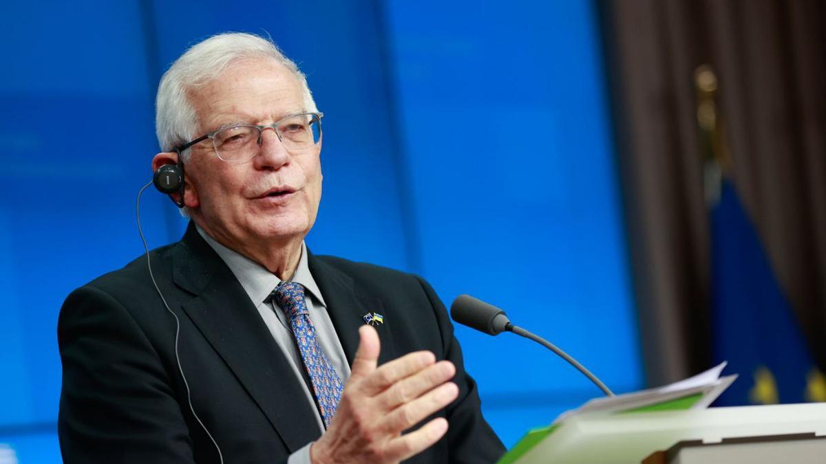 Borrell ahir en la roda de premsa posterior a la reunió de ministres d’Exteriors i Defensa. | EUROPA PRESS