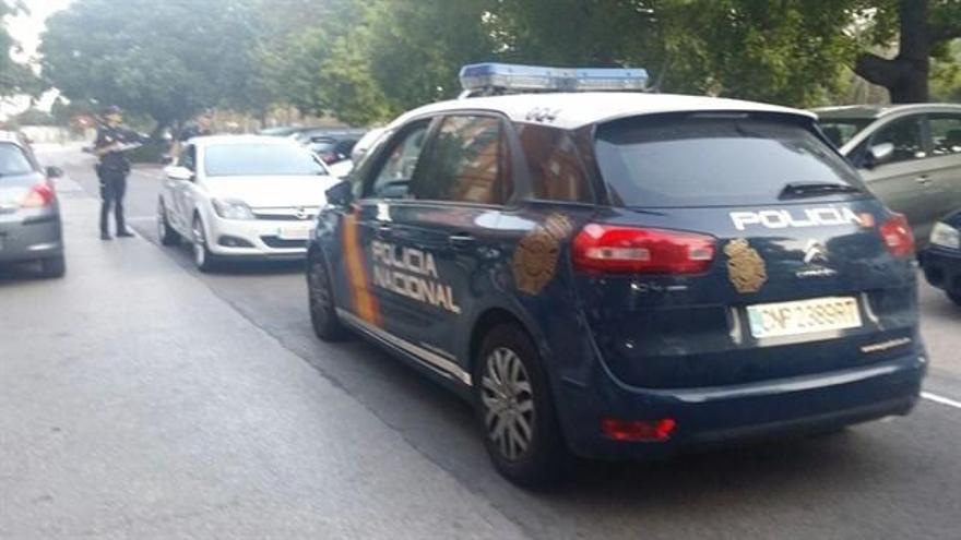 Roban un coche con una niña de 2 años dentro en Valencia