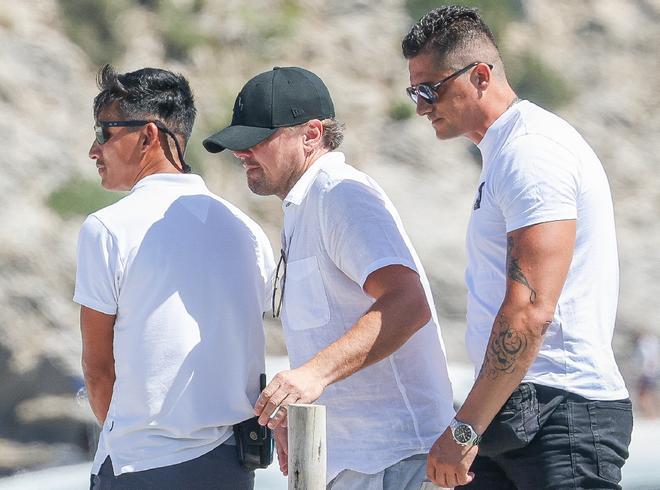 Toby Maguire y Leonardo Dicaprio en Ibiza