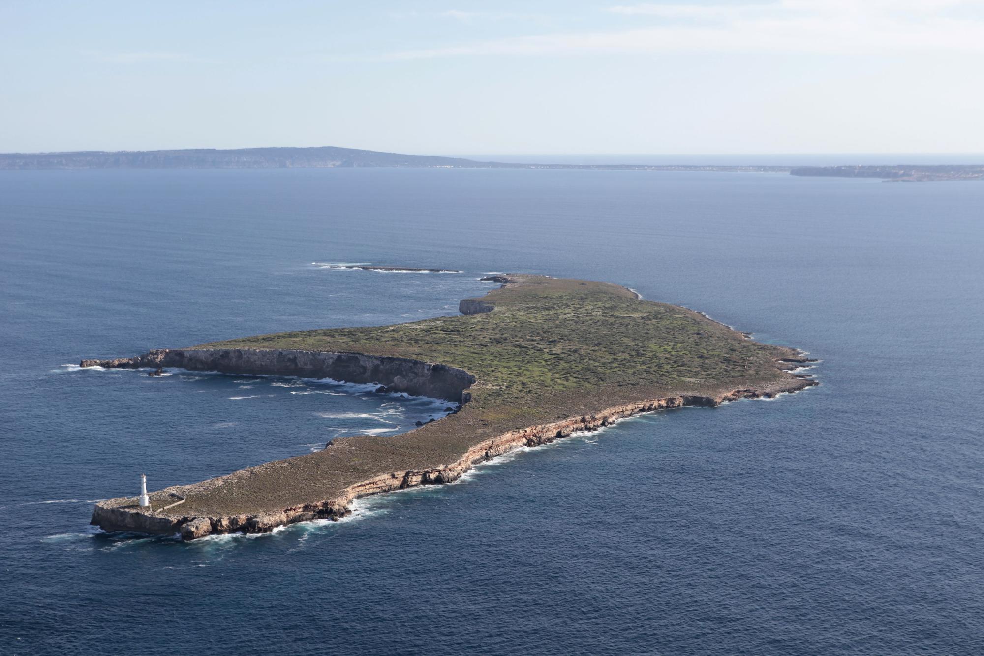 Islote de s'Espardell en la reserva marina de Es Freus y Ses Salines.