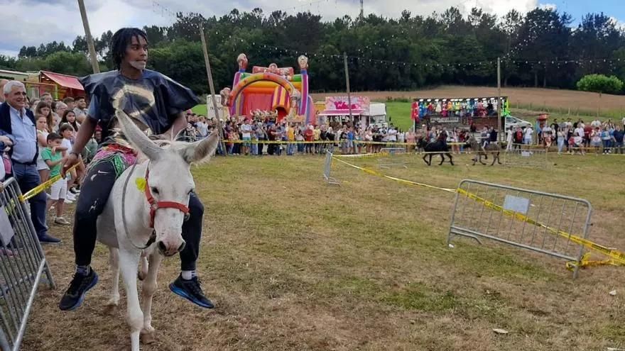 Cuenta atrás para las fiestas de Collao (Siero): carrera de burros, gran pulpada y, como novedad, sorteo de un tatuaje valorado en 100 euros