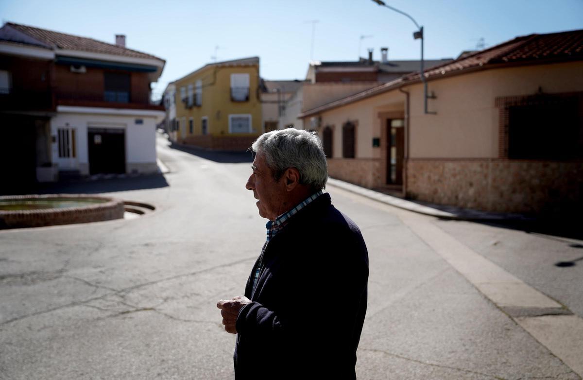 Reportaje sobre la apertura de una mina de Wolframio en Abenojar, Ciudad Real, que va a generar 300 empleos.