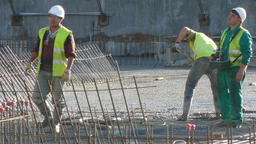 Ya solo uno de cada diez trabajadores del sector privado en Galicia son temporales