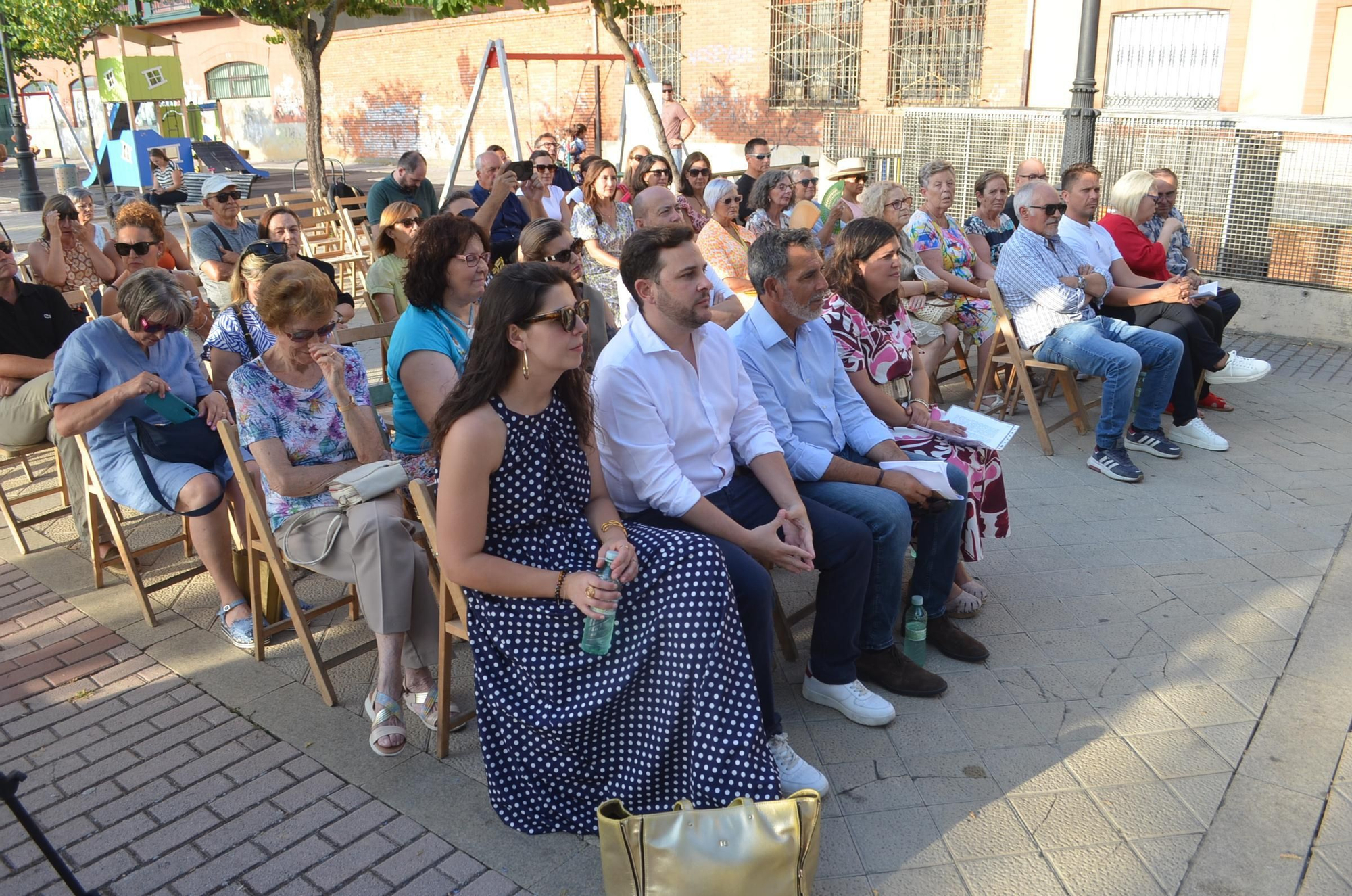 GALERÍA| La XXVI Feria del Libro de Benavente ya en marcha