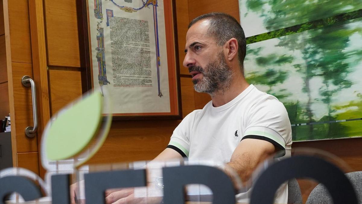 Ángel García, en el despacho de la Alcaldía.