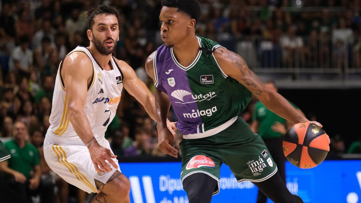 Campazzo y Tyson Carter, en un partido.