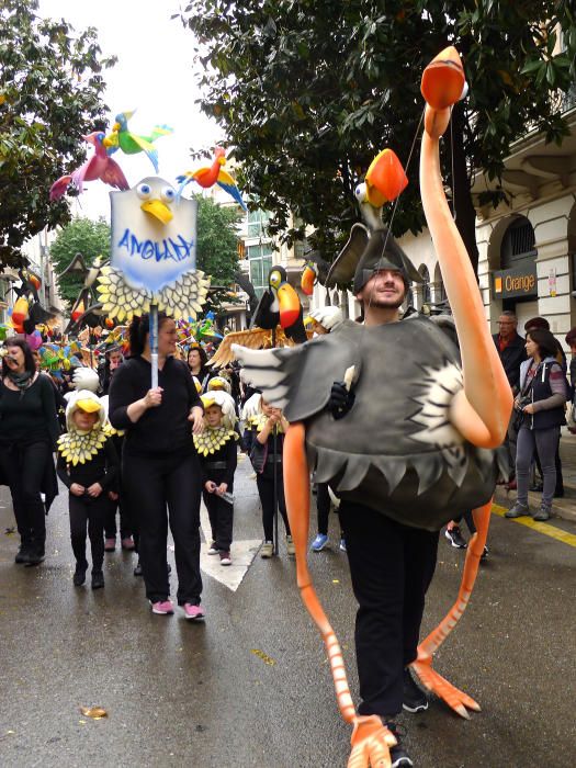 Rua infantil, cercavila i castells per acomiadar les Fires de Figueres