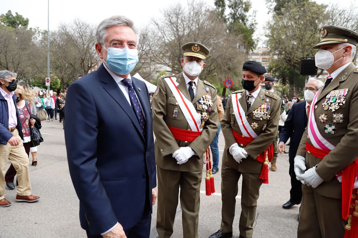 Más de 600 civiles juran bandera en Córdoba