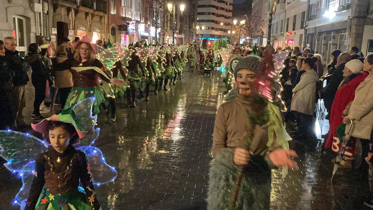 Gran Desfile d'Antroxaos, Moxigangues y Carroces en Avilés