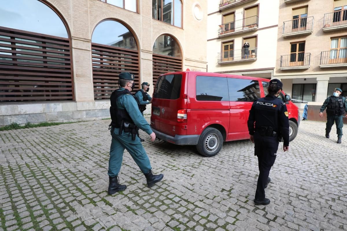 Llegan a Barbastro por fin una veintena de piezas de arte sacro de las 111 retenidas en Lérida