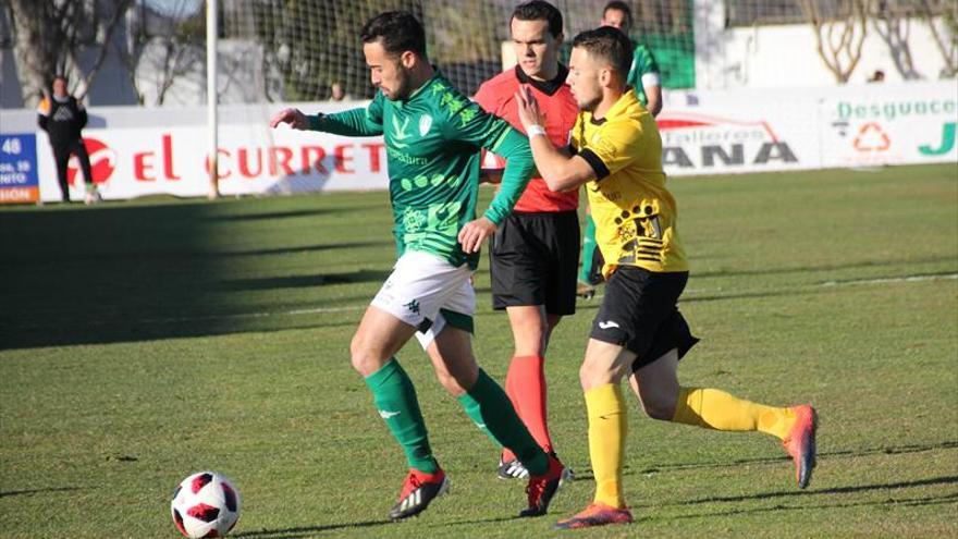 El Villanovense se enfrenta a la gran sorpresa del grupo