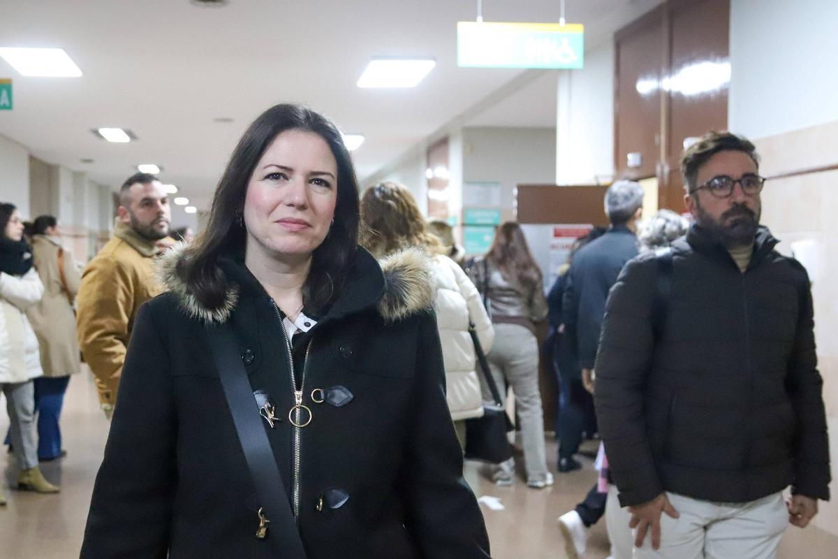 Fotogalería | Así se han desarrollado las oposiciones a celador del SES en Badajoz