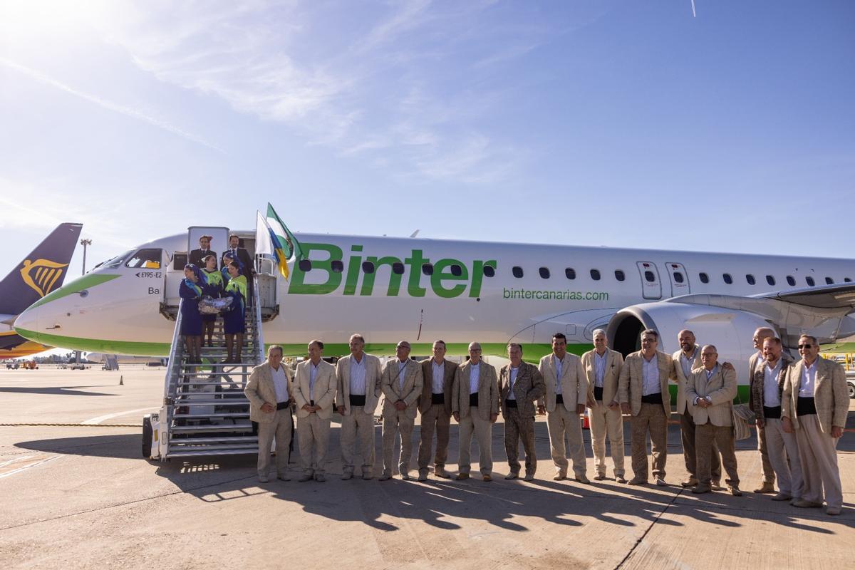 Vuelo inaugural de Binter entre Sevilla y las Islas Canarias