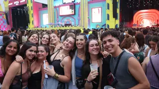 El Boombastic arranca motores en Llanera con orbayu, buen ambiente y mucha música: Bad Gyal, Lit Killah y Trueno en el estreno del festival