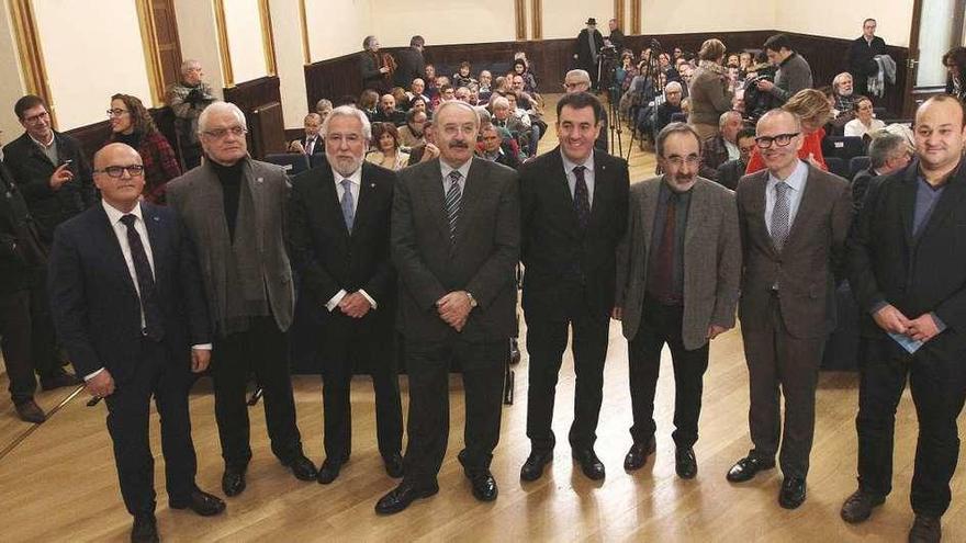 Baltar, Freixanes, Santalices, Villares, Rodríguez, Xabier Casares, Vázquez y Hakan Casares. / Iñaki Osorio