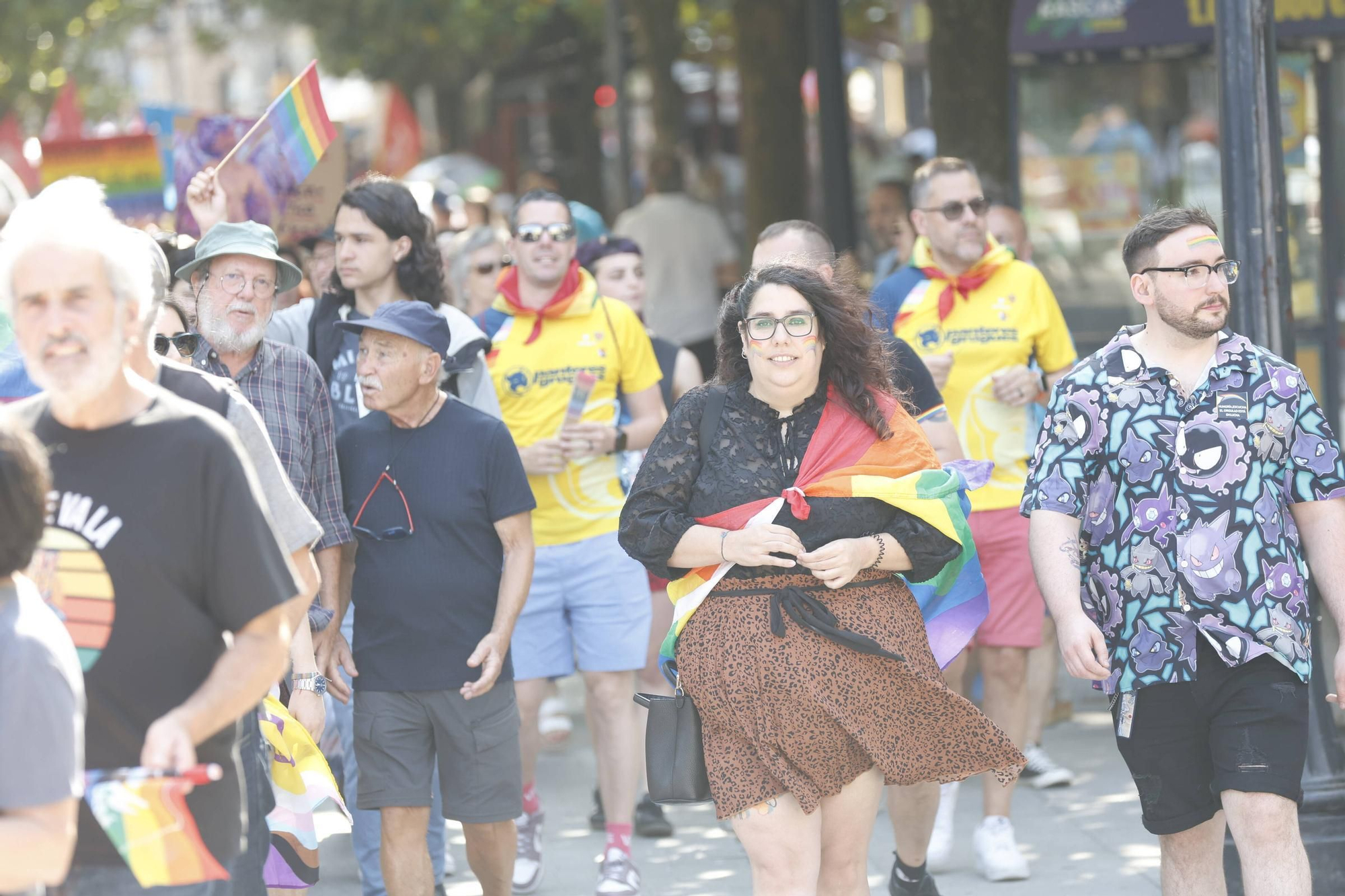 Así fue el desfile del Orgullo en Gijón (en imágenes)
