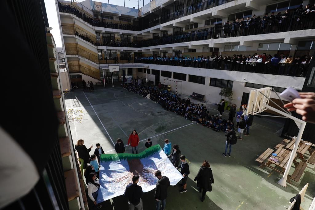 Escolares de Mallorca celebran el día de la Paz