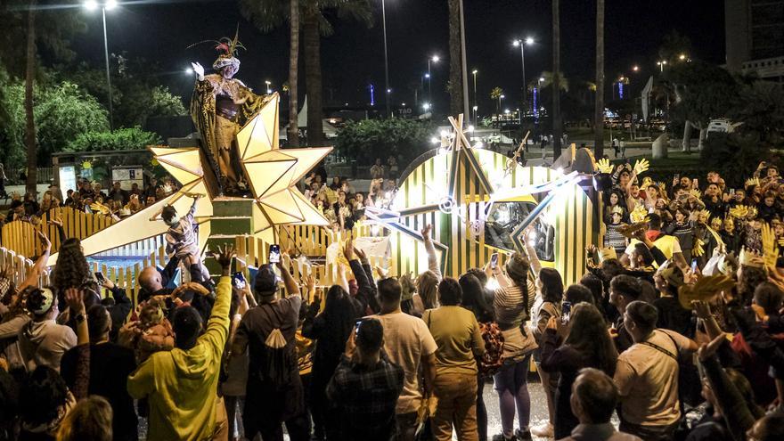 Los Magos de Oriente estrenan tronos en Las Palmas de Gran Canaria