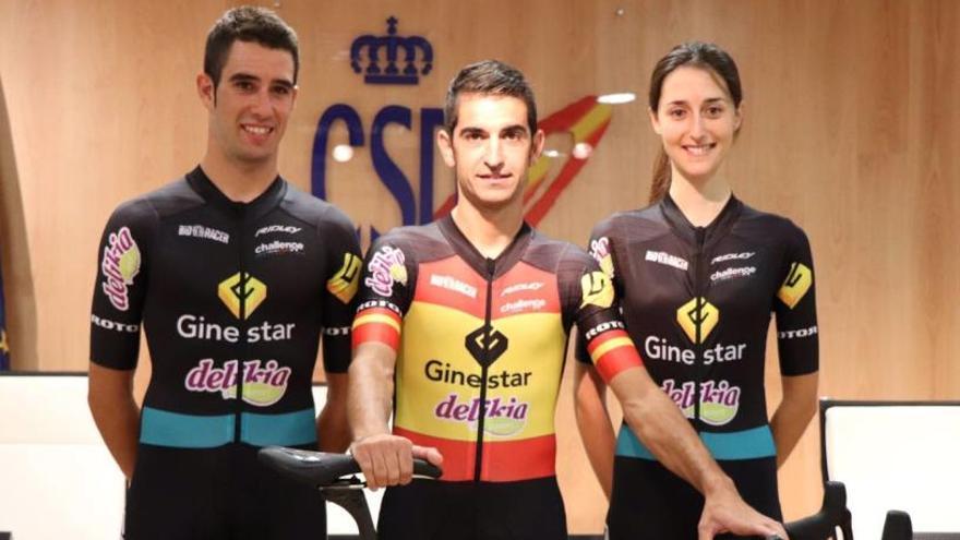 Felipe Orts, Ismael Esteban y Elena Lloret, durante la presentación del equipo en Madrid