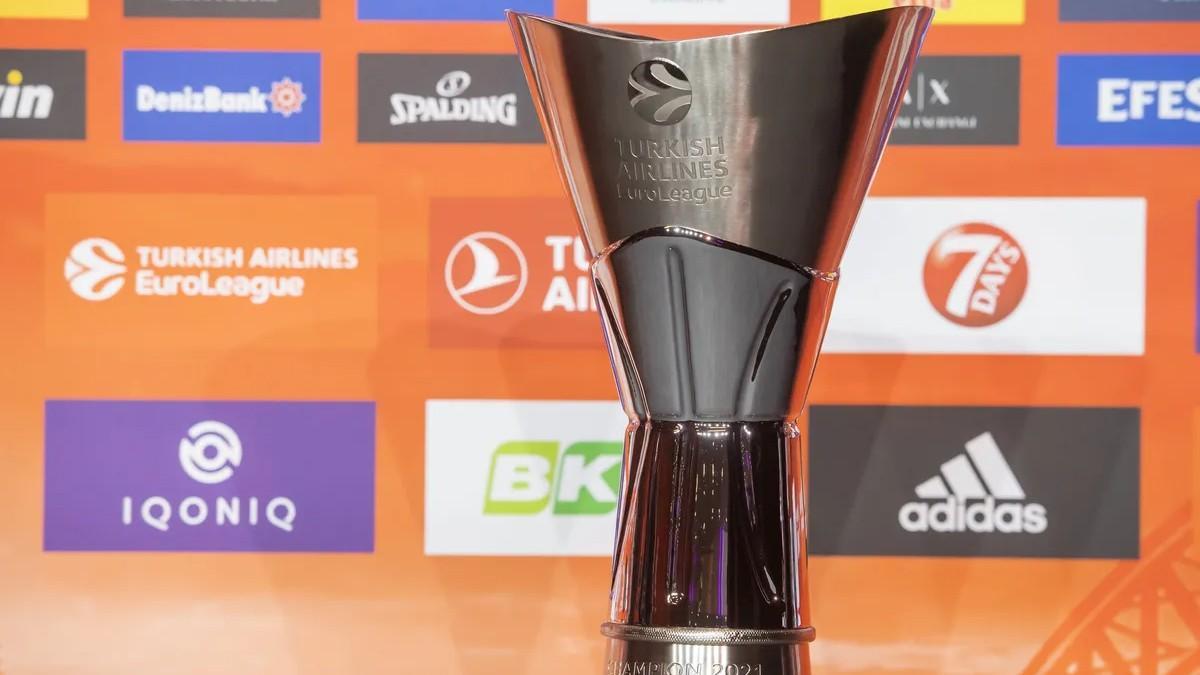 El trofeo de la Euroliga