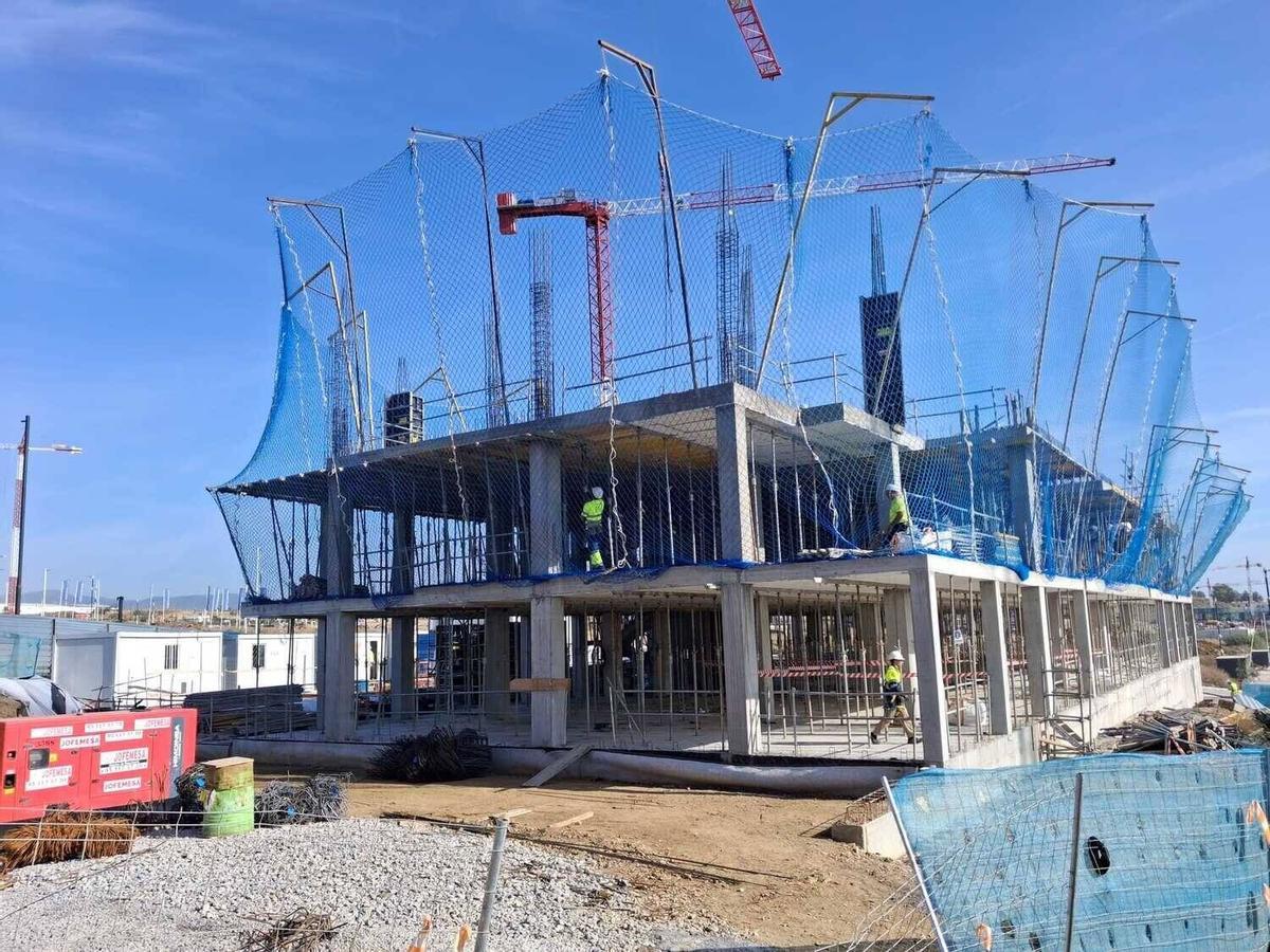 Obra de construcción de viviendas en Málaga por parte de Metrovacesa.