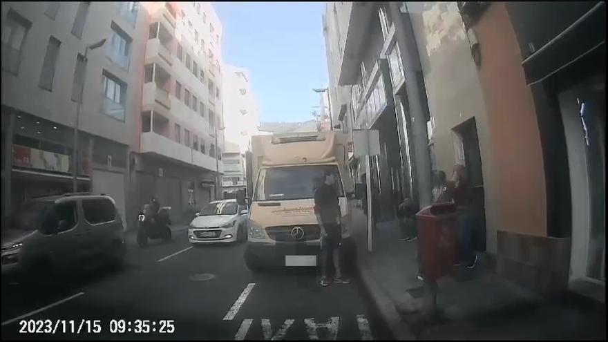 De esto se quejan los vecinos del barrio Salamanca en Santa Cruz de Tenerife: una nueva pelea con golpes, insultos y amenazas en sus calles