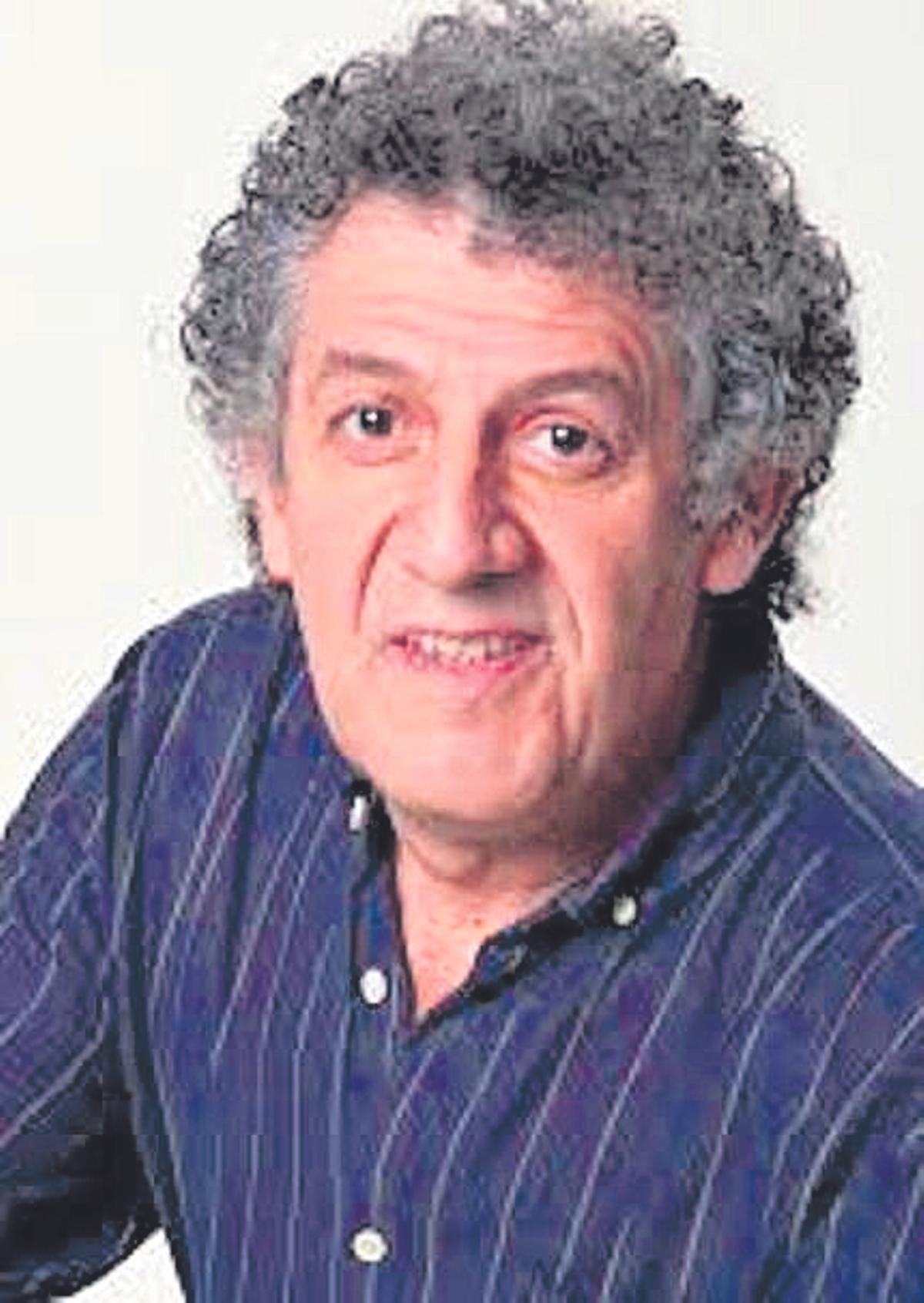 Paco López Mengual. Escritor y fundador de La Fea Burguesía