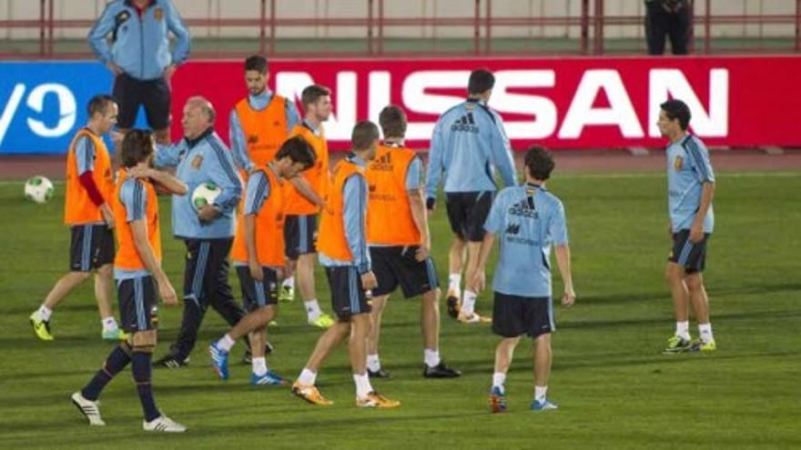 Entrenamiento atípico de la selección en Son Moix