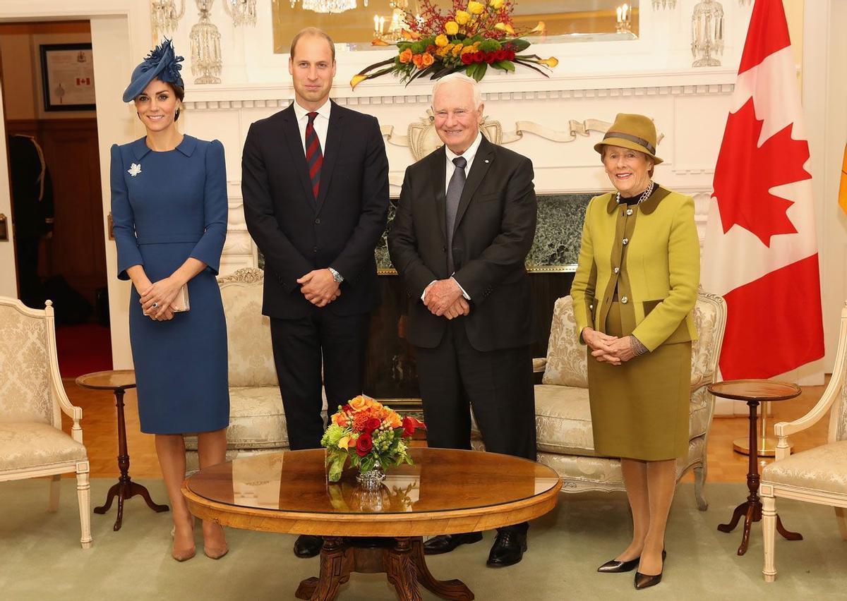Viaje de los Duques de Cambridge a Canadá: Kate Middleton, el príncipe William, David Johnston y Sharon Johnston