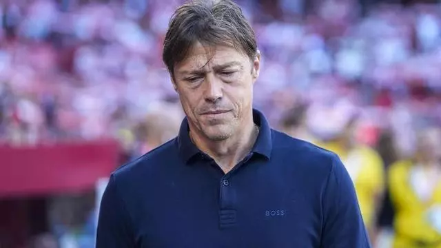 El Sevilla despide a Matías Almeyda