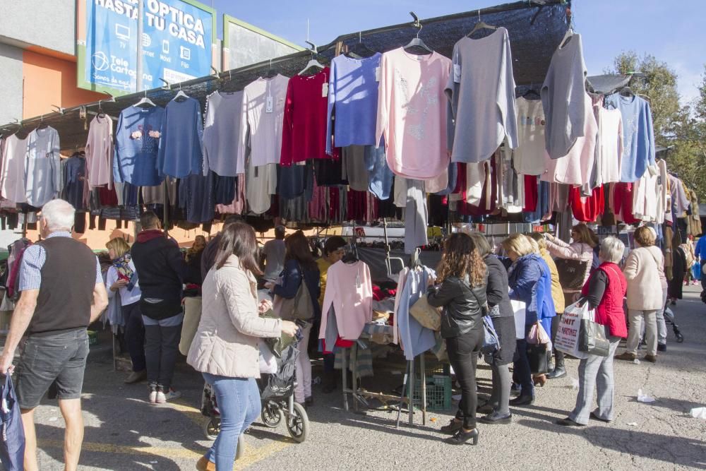 Mercadillo semanal del Cénit