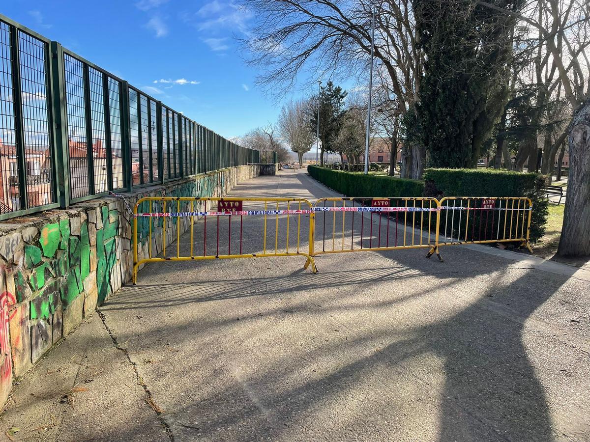 La calle Fortaleza queda en la parte de la izquierda de este paseo.