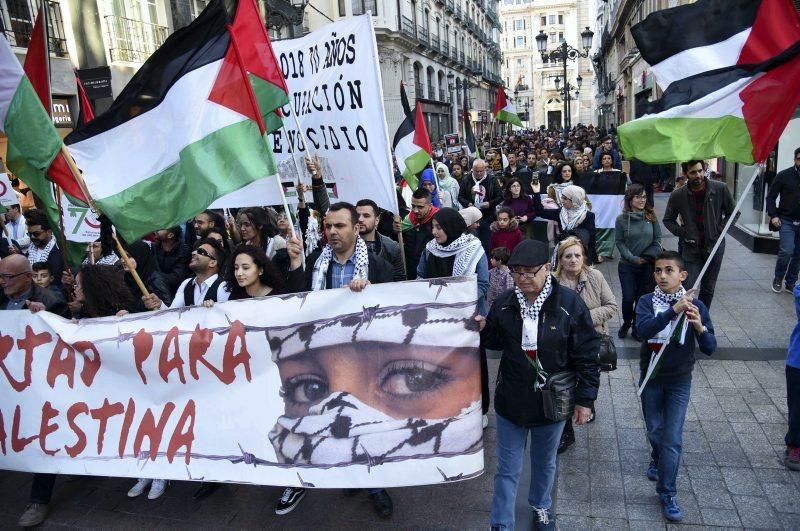 Numerosa manifestación de apoyo a la causa palestina