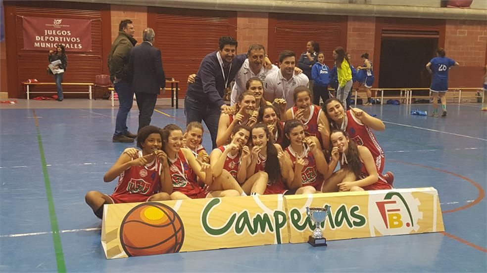 GALERÍA / Campeones equipos federados 15/16