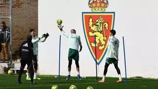 El Real Zaragoza no se plantea por ahora romper con la empresa encargada del césped de la Ciudad Deportiva
