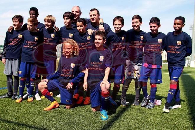 El Alevín A del FC Barcelona, campeón de Liga