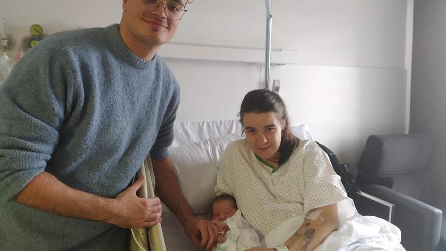 Olivia, una niña de Pedreguer, es el primer bebé nacido en la Marina Alta en 2024