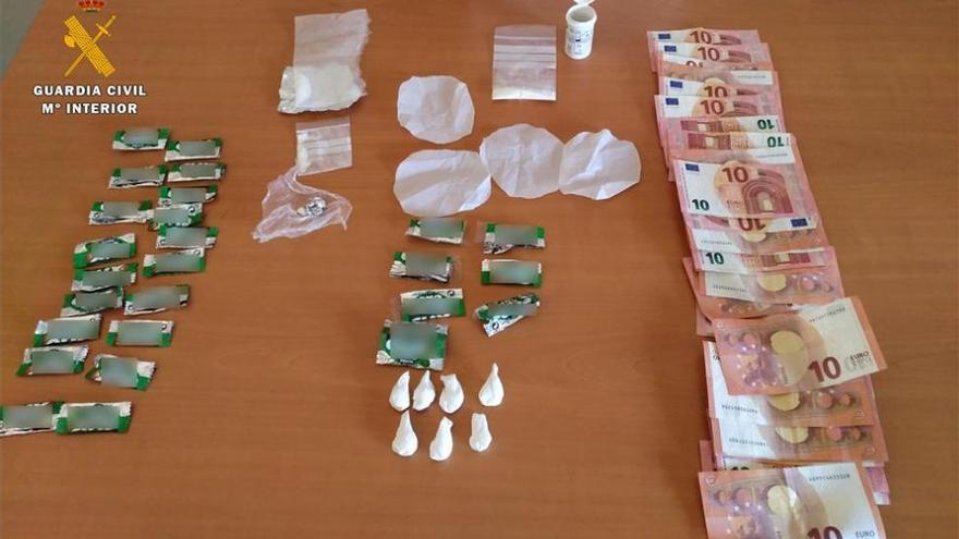 La Guardia Civil interviene cocaína en un establecimiento público de Pozoblanco