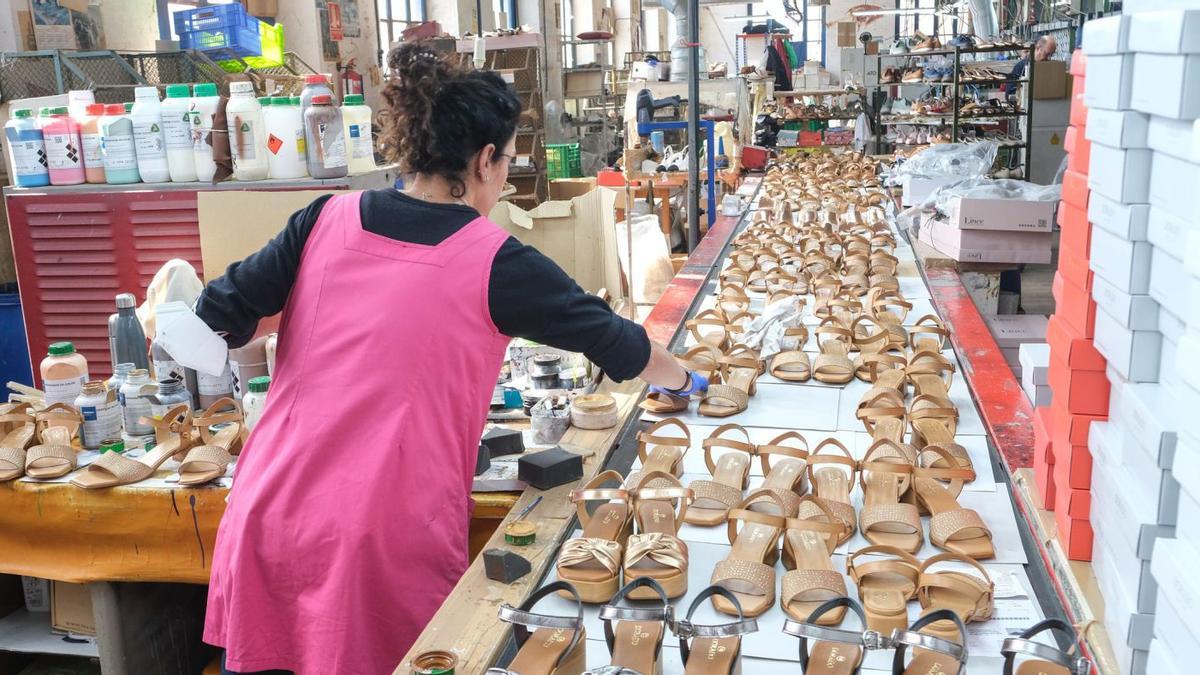 Planta de producción de una empresa de calzado de Elche.