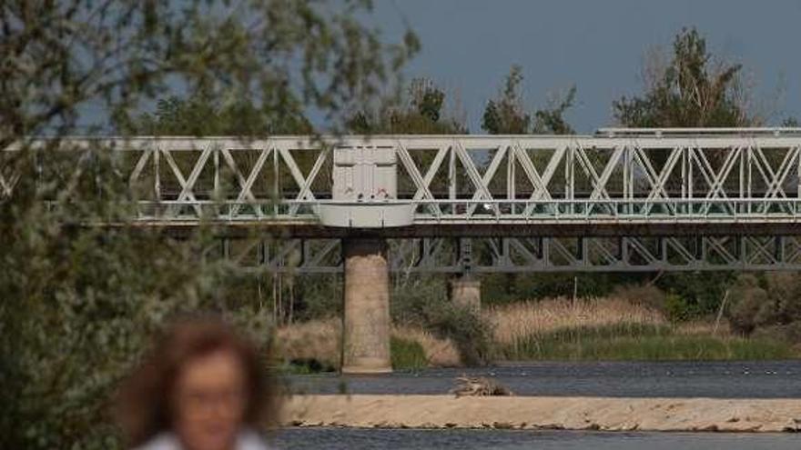 Río Duero a su paso por Zamora.