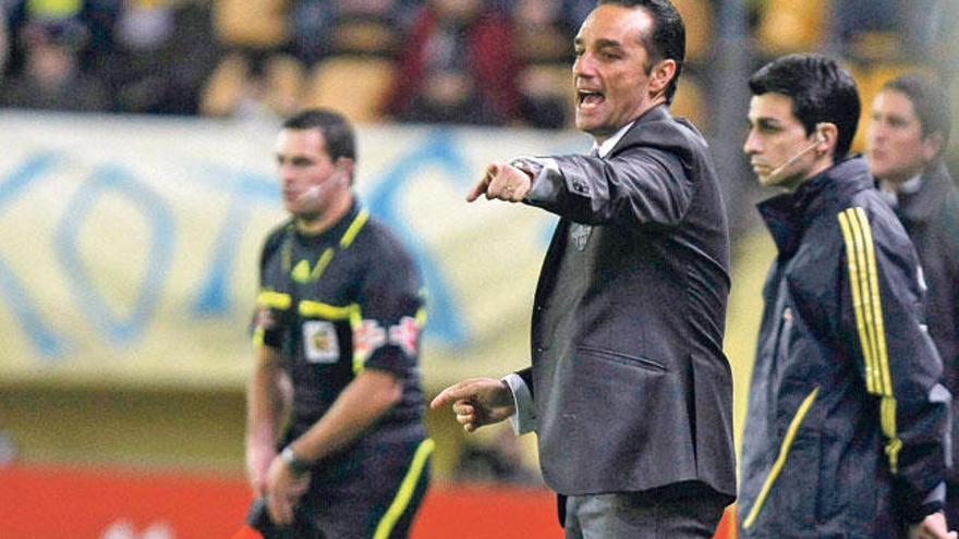 El Mallorca presentará esta tarde a Oltra como entrenador